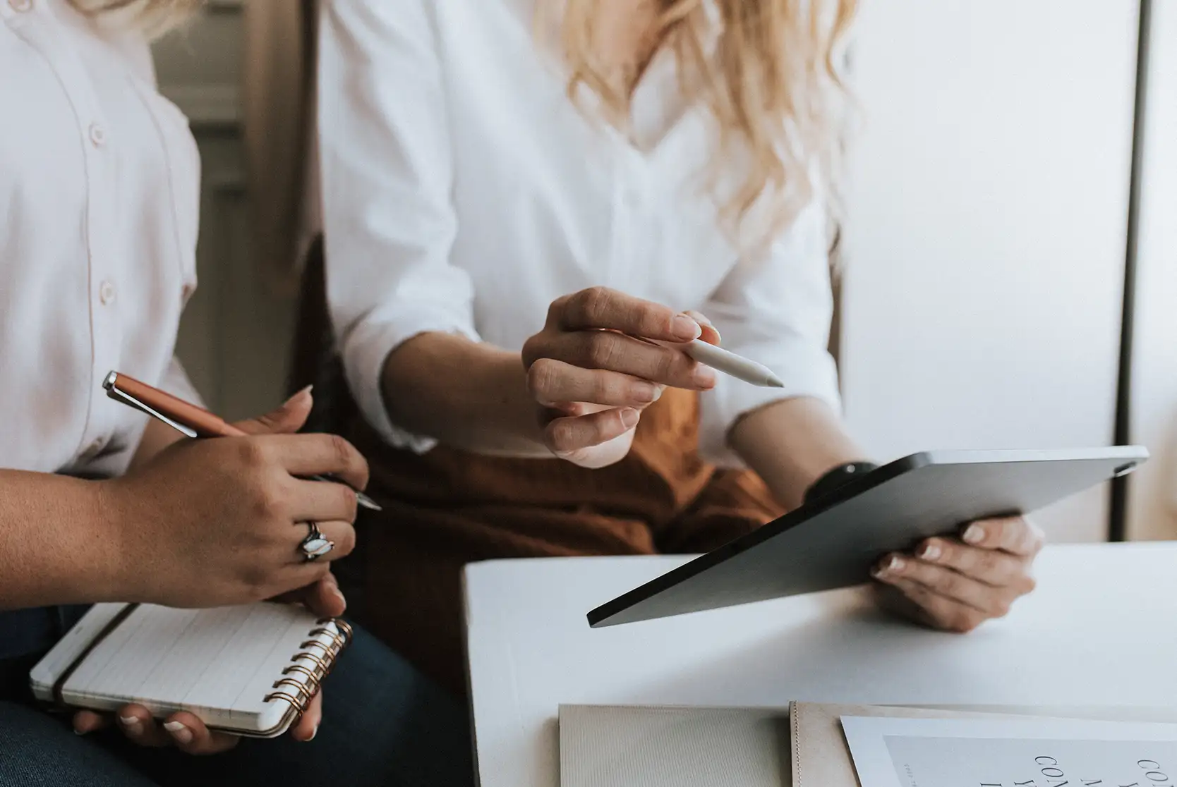 How to Advertise on Social Media Successfully in 2024